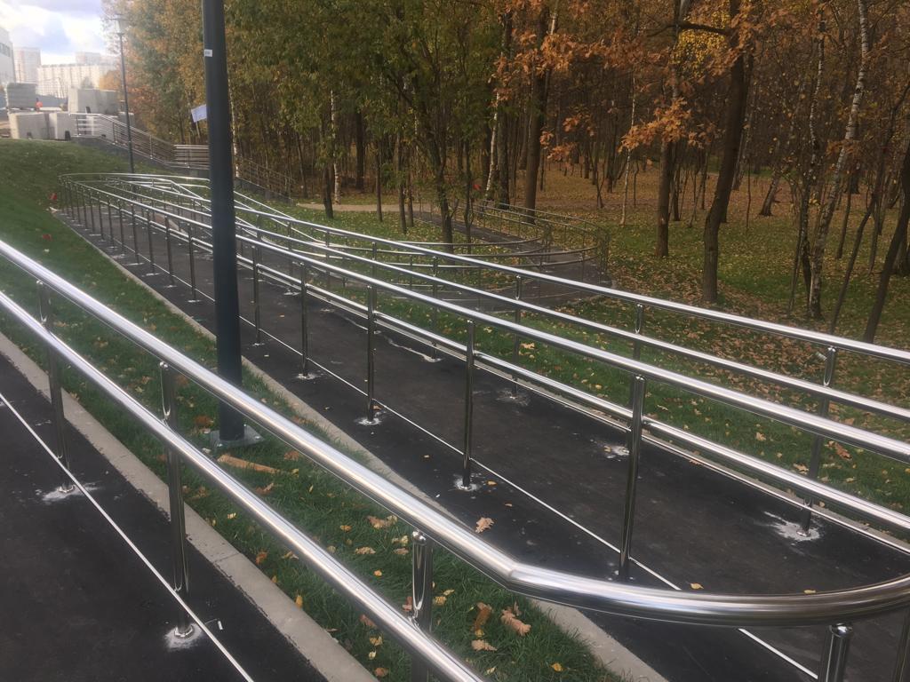 Перила и поручни из нержавеющей стали заказать 