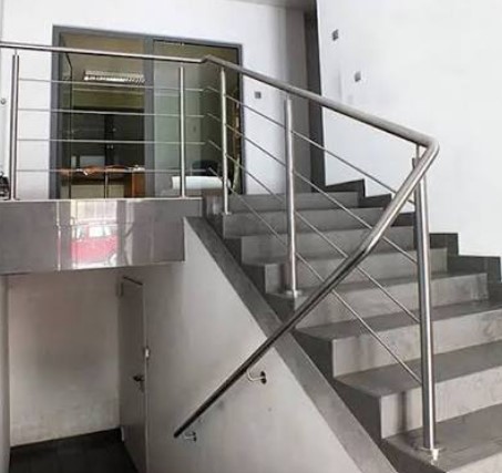 Поручни из нержавеющей стали